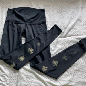 Teeki black leggings